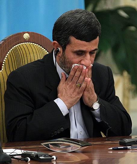 После выступления аятоллы Хаменеи Махмуд Ахмадинежад (на фото) многое понял о своем месте на предстоящих в Иране президентских выборах