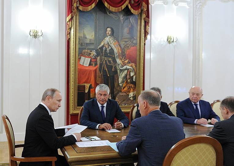 Встречи постоянных членов Совета безопасности РФ стали местом для обсуждения важнейших вопросов и принятия судьбоносных решений 

