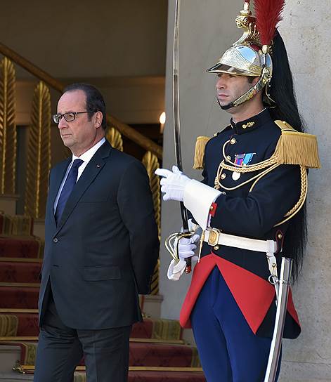Похоже, карьерные устремления нынешнего французского президента, на его будущее никак не повлияют