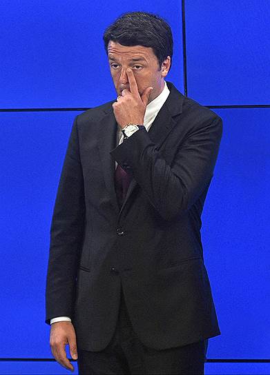 В декабре после провала своей инициативы конституционной реформы премьер-министр Италии Маттео Ренци ушел в отставку 
