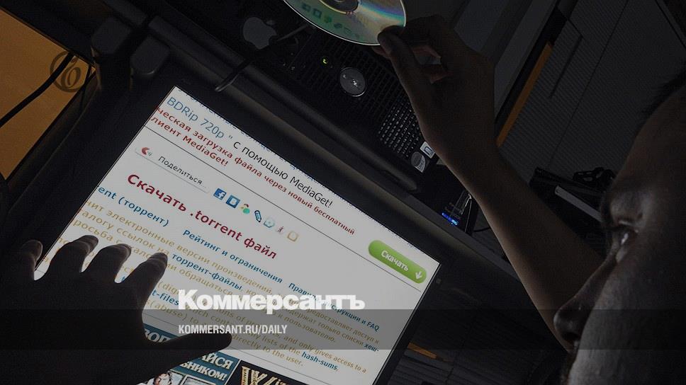 Новый Год Случится Песня Скачать