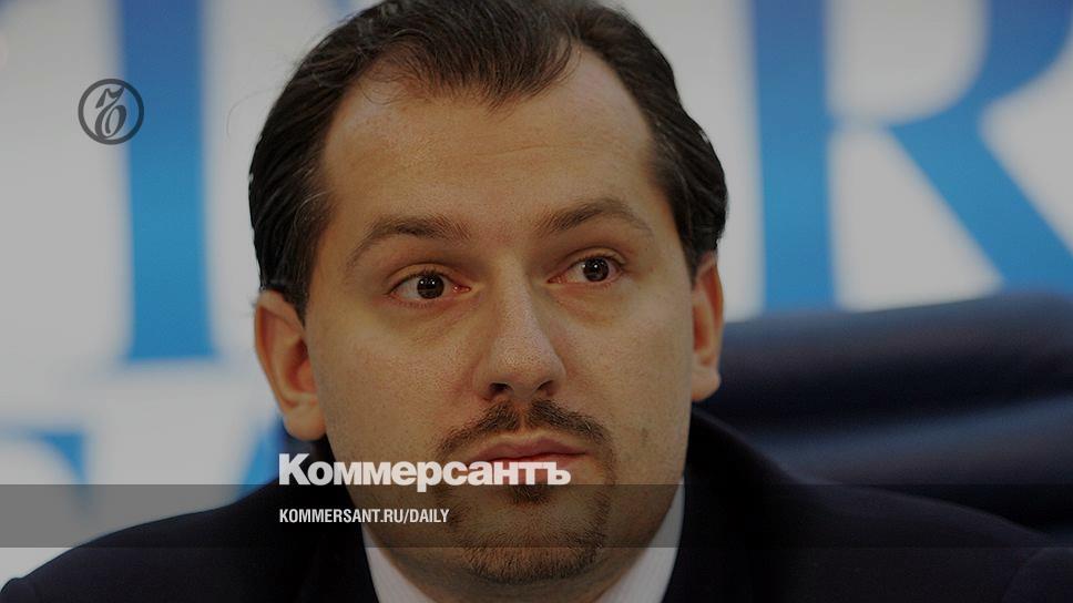 Угрожает директор. Ссора в офисе. Угрожает директор. Угрожает директор. Директор тюрьмы побег.