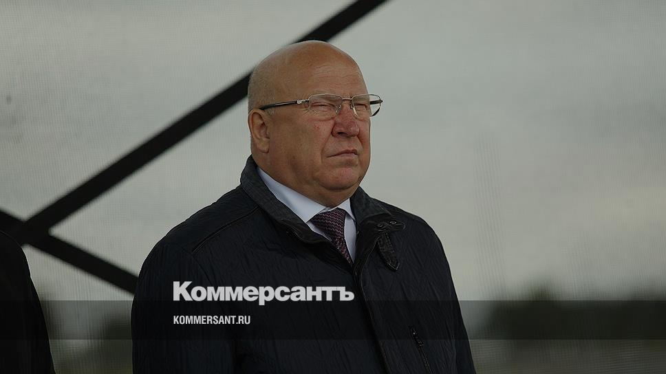 губернатор ушли в отставку