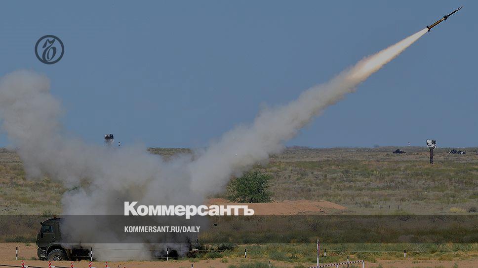 Зенитно ракетный полк гвардейск