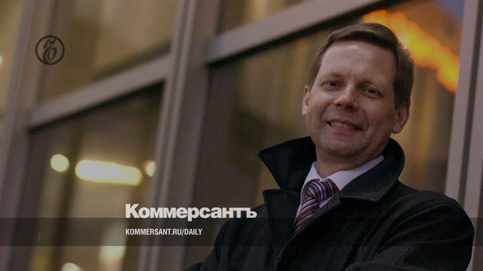 Директор санкт петербург зарплата. Хелпполайнен Теему Тапани. Владимир Шабанов ЮИТ. ЮИТ Казань,директор. Чирков Андрей Олегович ЮИТ Санкт-Петербург.