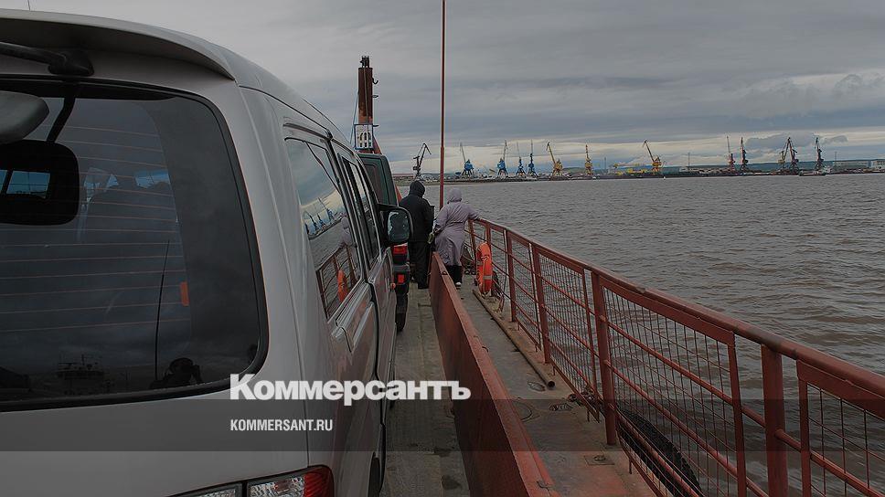 Переправа Салехард Лабытнанги 2022. 2020 Переправа Салехард Лабытнанги. Паром Салехард Лабытнанги 2022. Паромные переправы Ямал