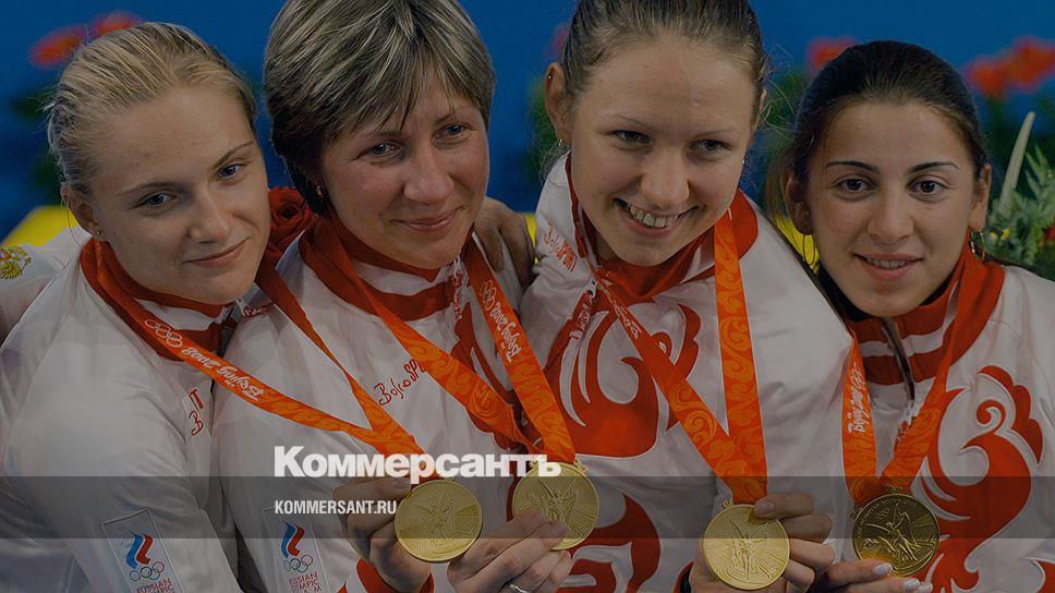 Жаркова чемпионка мира по фехтованию