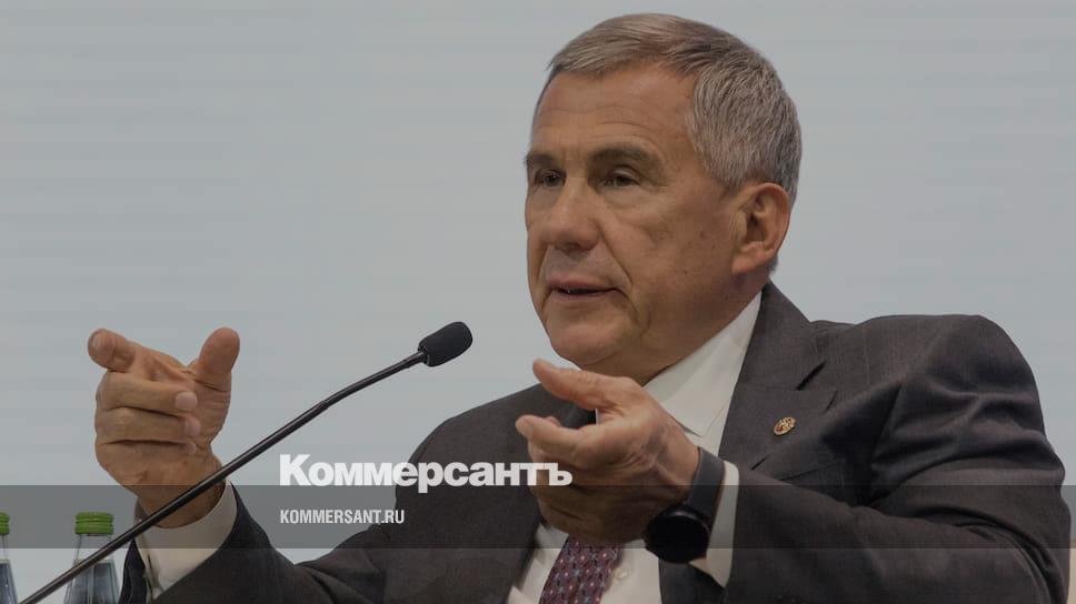 Отметили приняв участие. Празднование 1 мая. Беседа с мигрантами в школе-интернате. Бег по пересечённой местности. Примите участие в опросе.