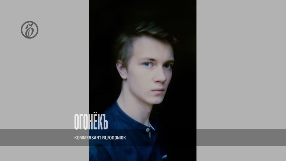 рожденный 2000 году. рожденный 2000 году. люди родившиеся в 2000 году. рождённые в 2000 году. рожденный 2000 году.