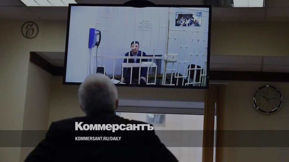 Двух адвокатов экс-губернатора следствие отвело из-за конфликта интересов