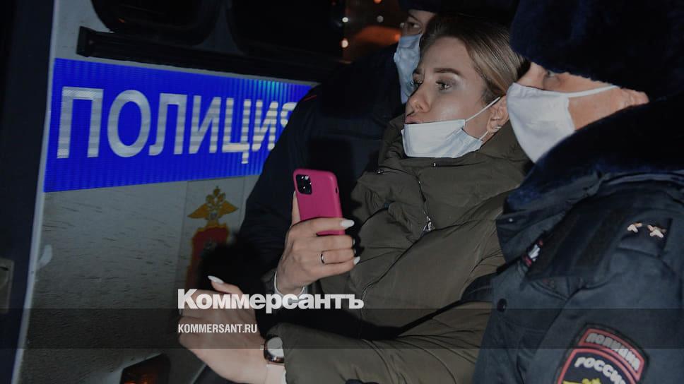 Против Соболь возбудили дело о нарушении неприкосновенности жилища