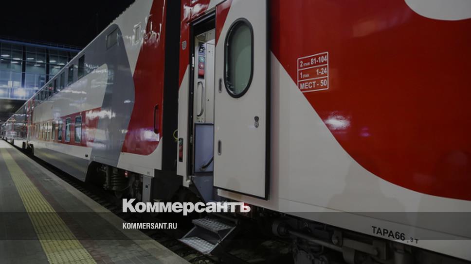 Новогодний Поезд Смотреть