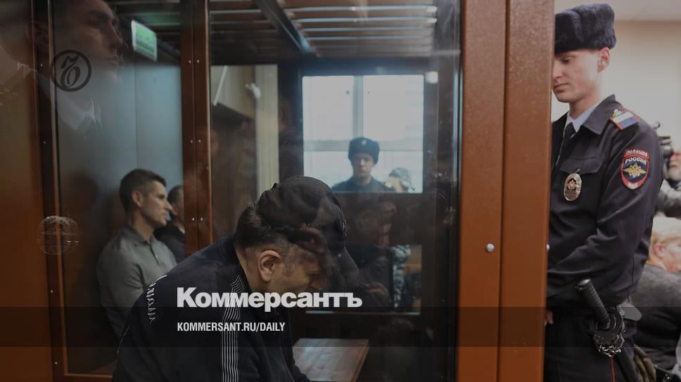 Скандалы ру свежие. В Мещанский суд направлено дело Заурбека Сахтуев. Мещанский суд интерьер фото.