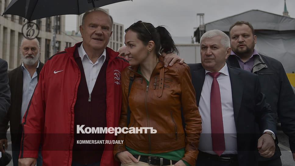 Анастасия Удальцова подменит мужа