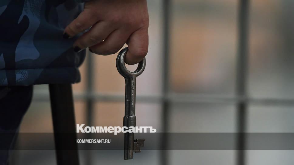 Любовь в тюрьме. Сизо серпухов арестанты. Девушка в тюрьме. Осужденных к лишению свободы. Лишение свиданий осужденных.