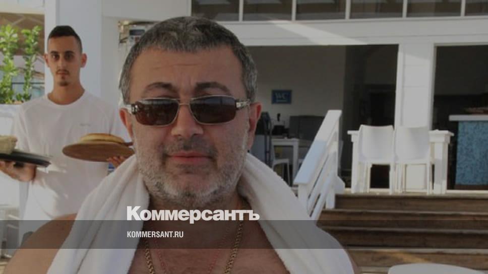 Экспертиза подтвердила насилие со стороны отца сестер Хачатурян над ними - Vimarsana News