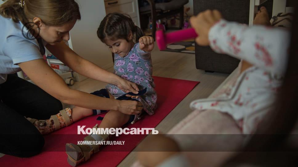 Большая компания для маленькой Евы - Vimarsana News