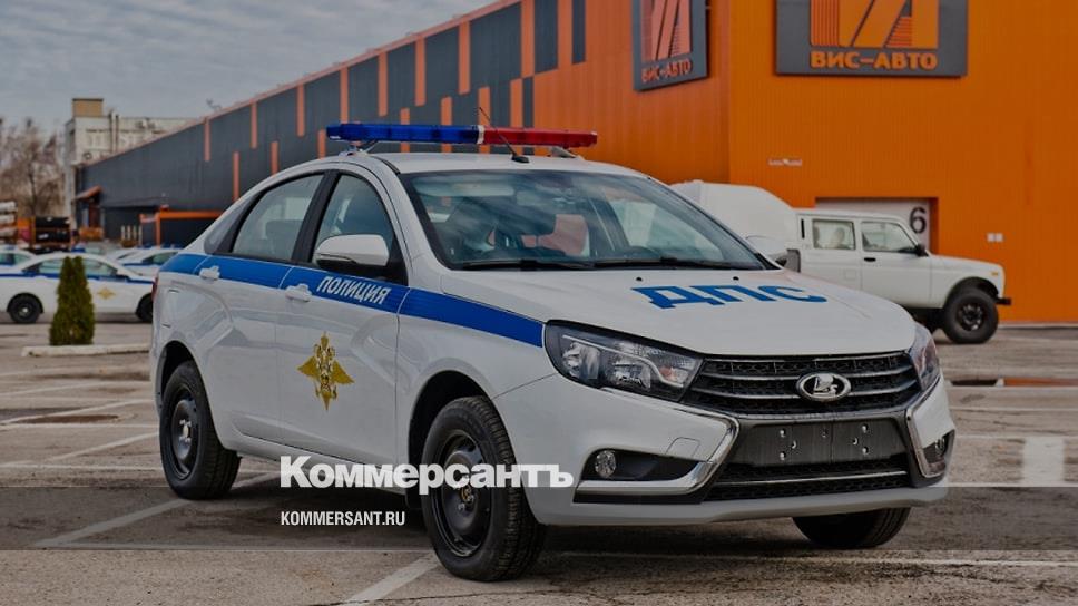   17    Lada Vesta    