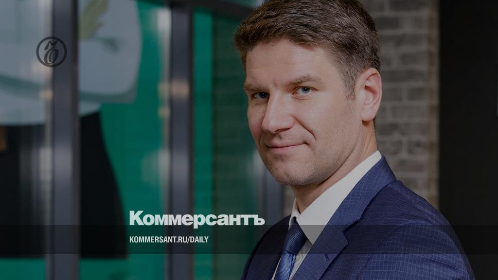 X5 retail group генеральный директор. директор фирмы. генеральный директор торговой фирмы решил обсудить. управляющий отелем. сергей гончаров x5.