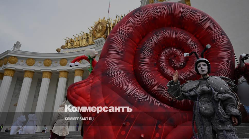 Вднх 11 мая. Фестиваль на ВДНХ. День России ВДНХ. 16 Июня день ВДНХ. День рождения ВДНХ 16 июня.