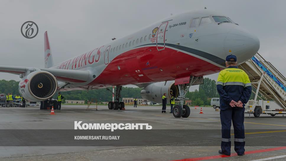 ред вингс жуковский. ред вингс жуковский. ред вингс нижний новгород. самолёт уральские авиалинии. ред вингс жуковский.