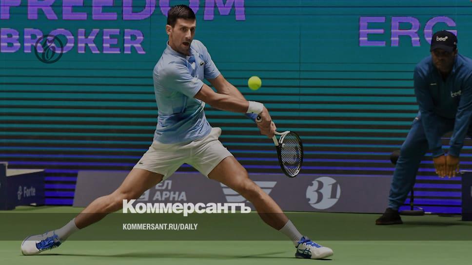 Novak Djokovic leaves the restricted area