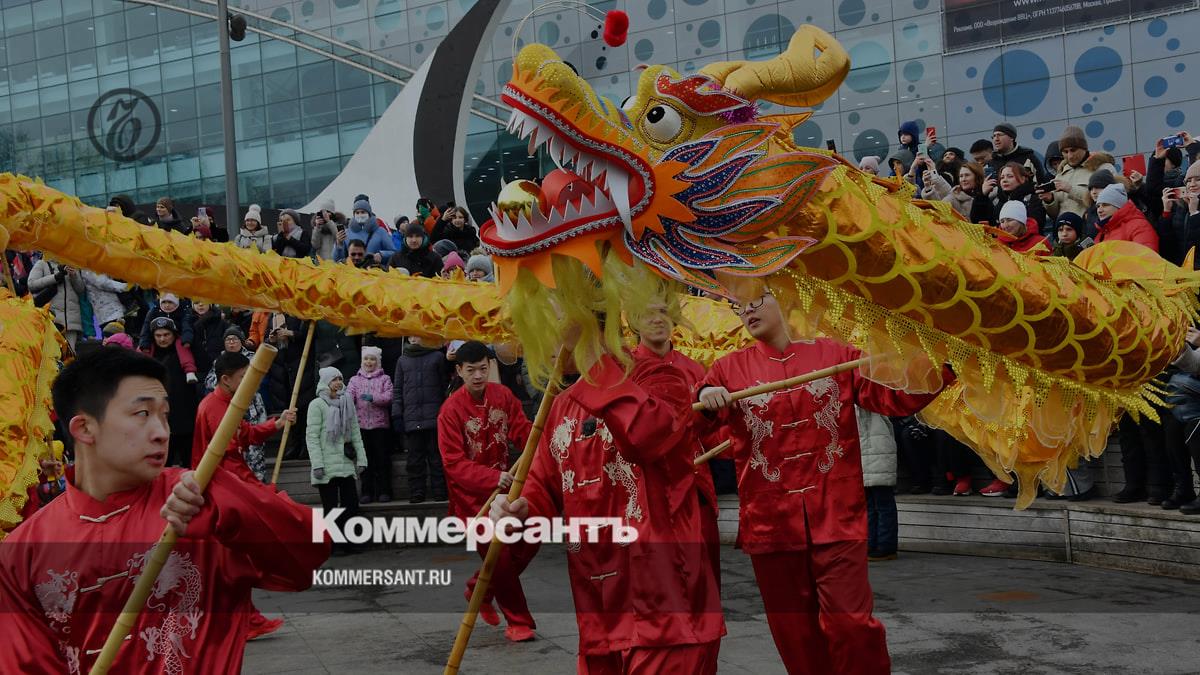 10 июня праздник в китае 2024. Китайский новый год. Новый год в Китае. Китайский дракон праздник. Китайский новый год в Тайланде.