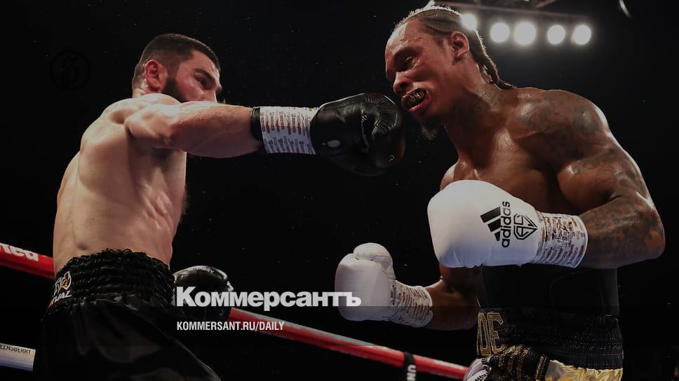 Artur Beterbiev beat the cards – Sport – Kommersant