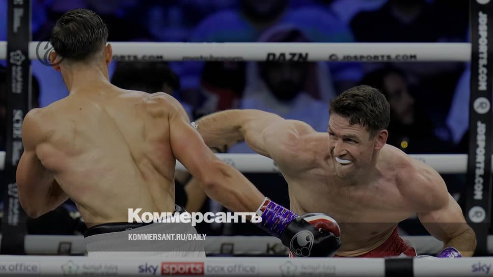 Бокс Альварес Каллум Смит