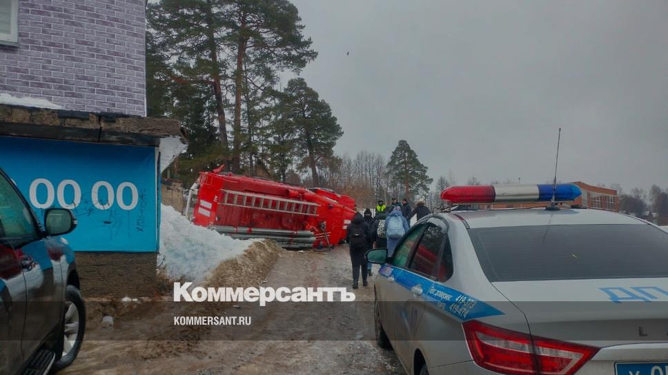 полиция воткинск видео. школа 15 воткинск. экология воткинск. воткинск 1 мая демонстрация. кафе в воткинске на степана разина.