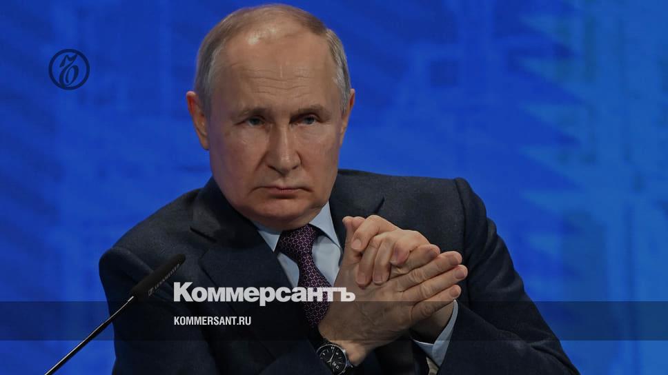 Putin instructs to think over a "more flexible" mechanism for working with funds on accounts "C"