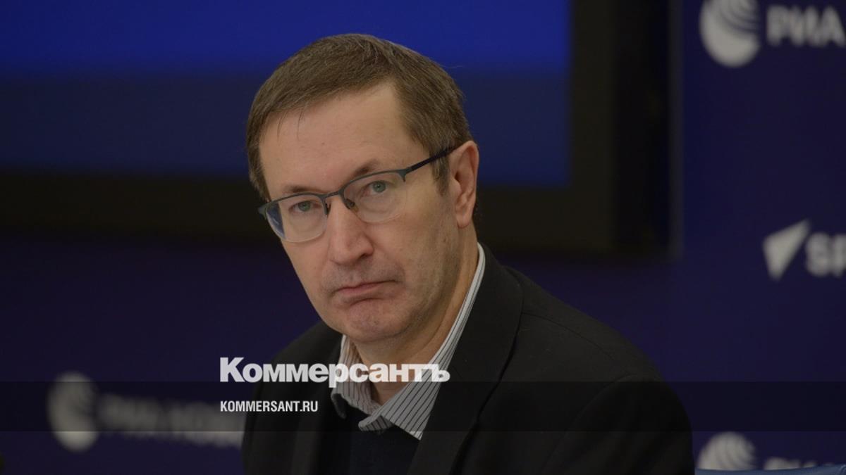 Профессор НИУ ВШЭ Карнеев упал в обморок в эфире «Вечера с Владимиром ...