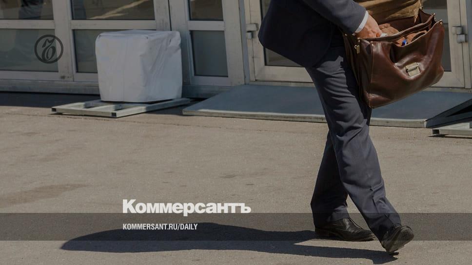 Officials will not be skinned yet - Kommersant