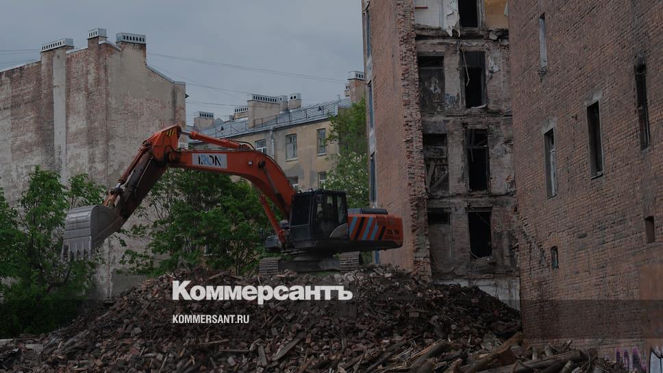 Дом Басевича в Петербурге попытались снести с активистами внутри ...