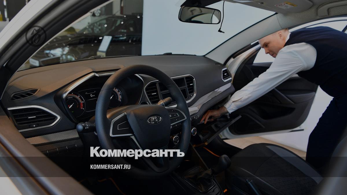 В Перми начались продажи новой версии автомобилей Lada – Коммерсантъ Пермь