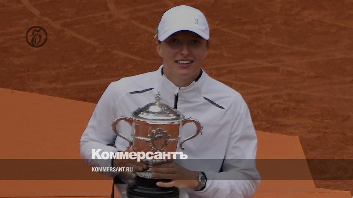 Polish tennis player Iga Swiatek wins Roland Garros again