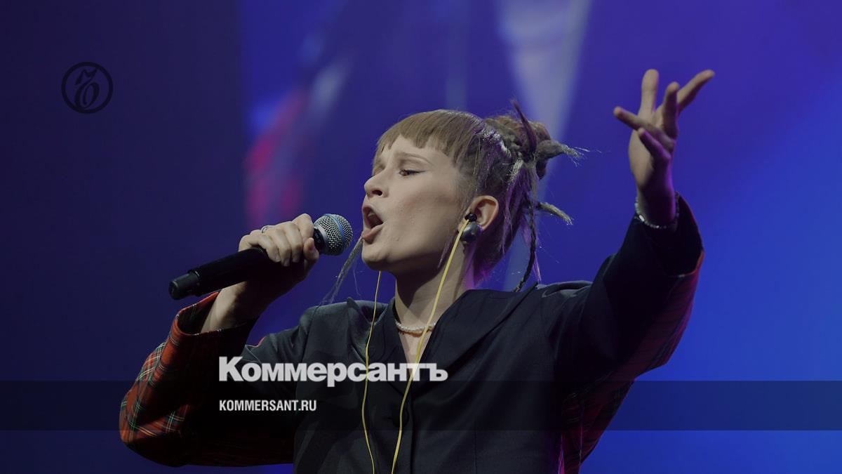 Singer Monetochka fined for not marking a foreign agent - Kommersant