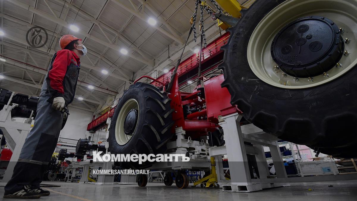 The Ministry of Industry and Trade is preparing the allocation of another 3.2 billion rubles.  to subsidize the demand for agricultural machinery "under the 1432 program"