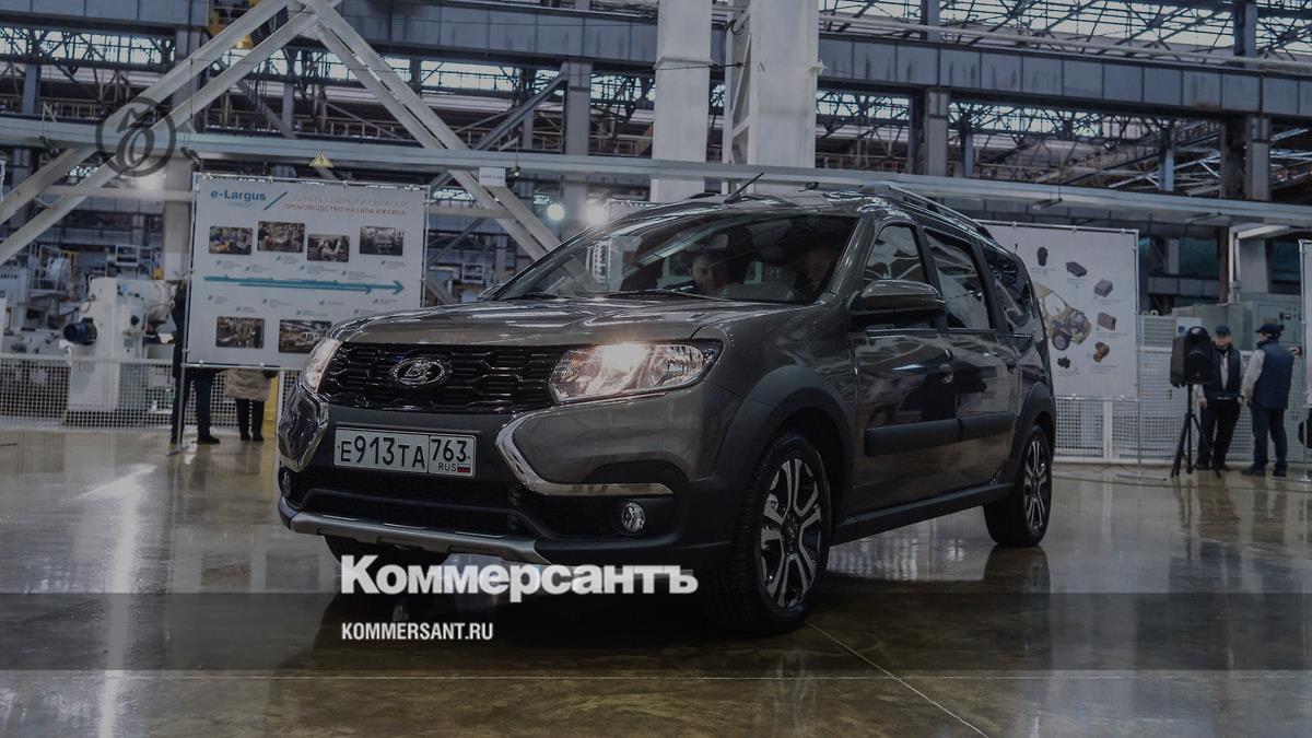 АвтоВАЗ возобновит выпуск Lada Largus в августе – Коммерсантъ