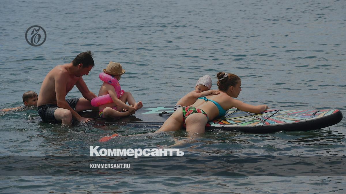 Семью на сапборде унесло течением в открытое море под Туапсе – Коммерсантъ  Краснодар