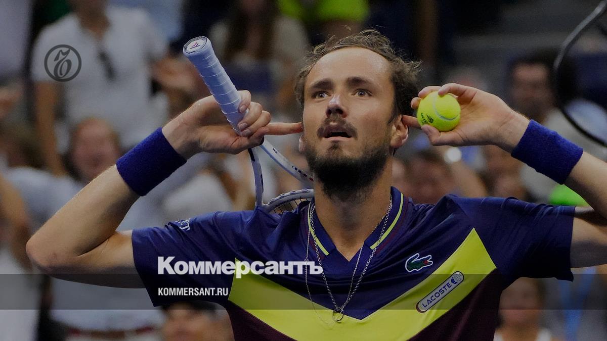Daniil Medvedev defeated Carlos Alcaraz in the semifinals of the US Open tennis