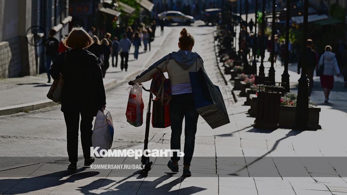 The population is preparing for the autumn of consumption