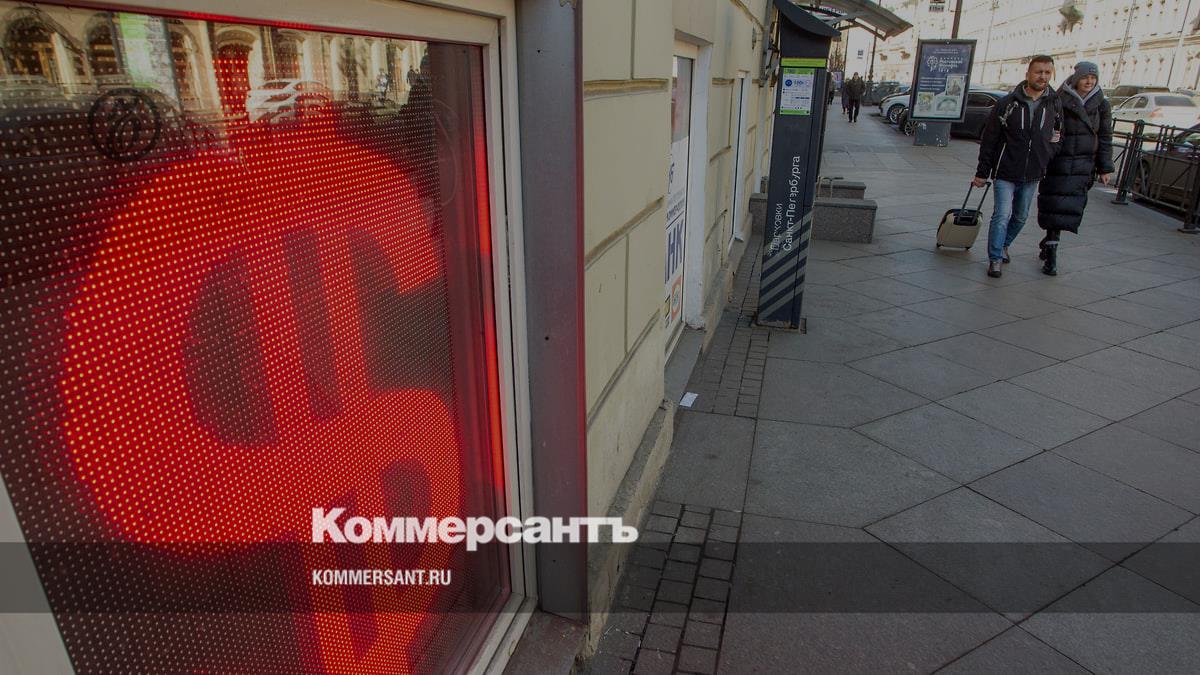 The Ministry of Finance predicts the strengthening of the ruble to 94.3 per dollar by the end of the year - Kommersant
