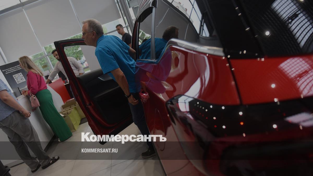 Аналитики назвали самые подорожавшие автомобили в Петербурге за сентябрь –  Коммерсантъ Санкт-Петербург