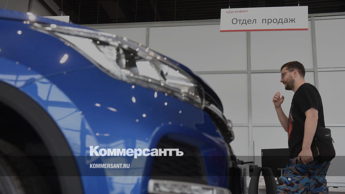 Объем регистрации новых машин в Петербурге упал на 10% в сентябре ...