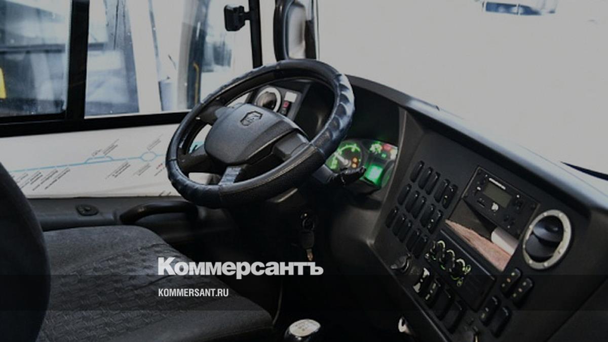 В Ярославле водителя автобуса отстранили от работы после наезда на ...