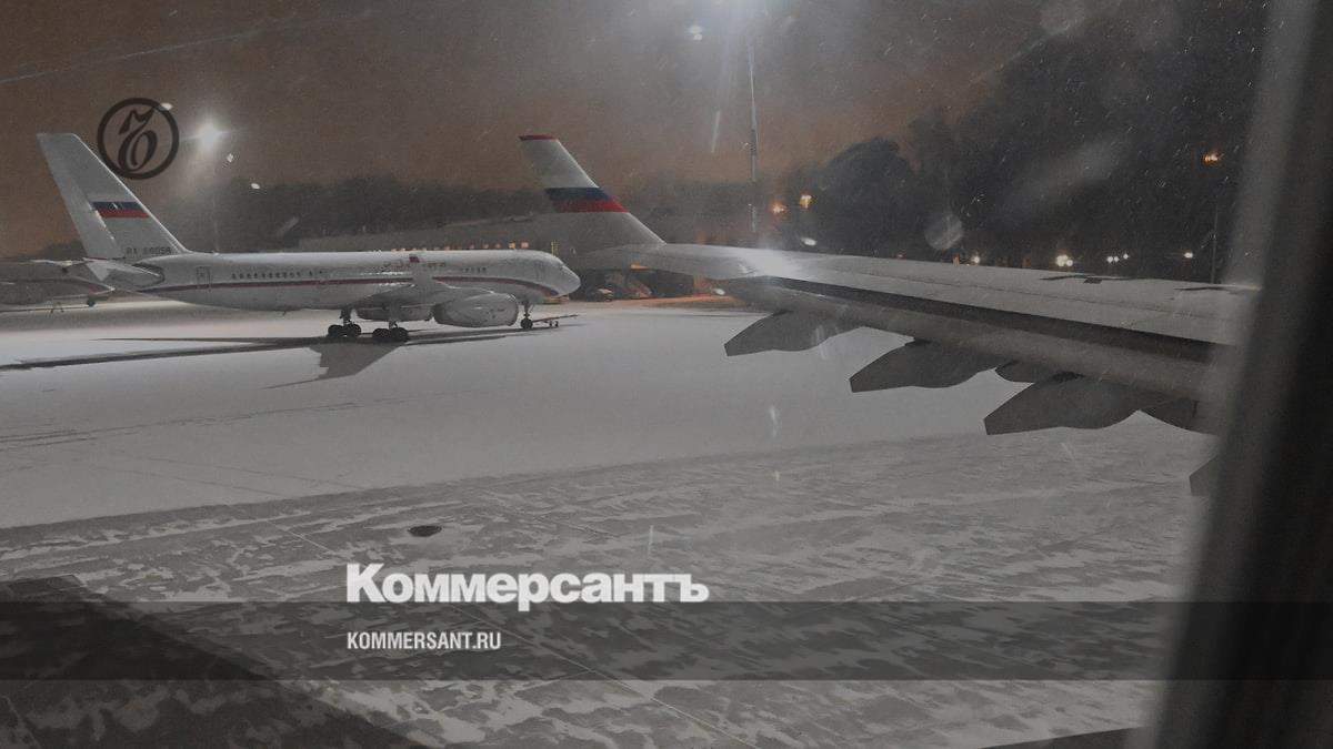 More than 40 flights delayed or canceled at Moscow airports due to snow