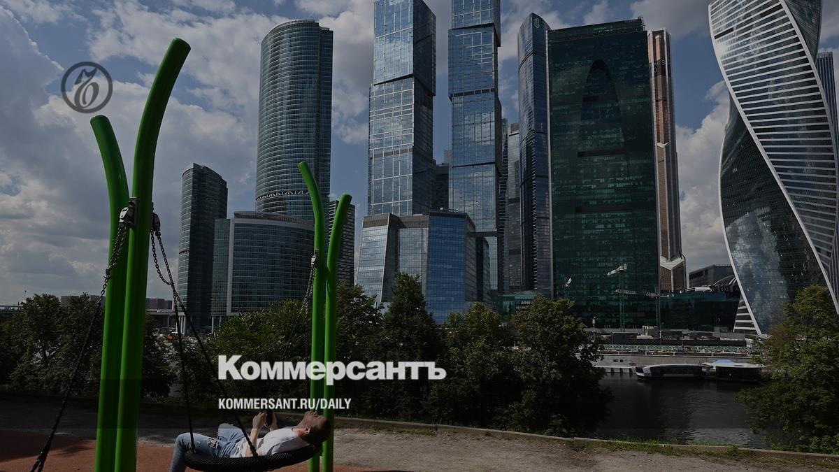 The financial stability of Russian companies rests on private traders