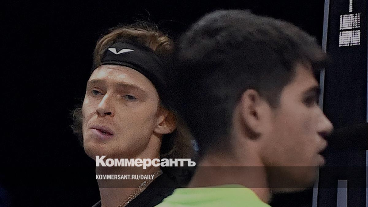 Andrey Rublev lost to Carlos Alcaraz at Nitto ATP Finals