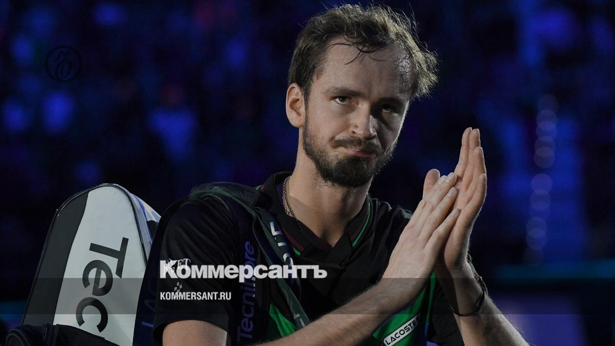 In the semi-finals of the Nitto ATP Finals tennis final tournament, Daniil Medvedev lost to Jannik Sinner